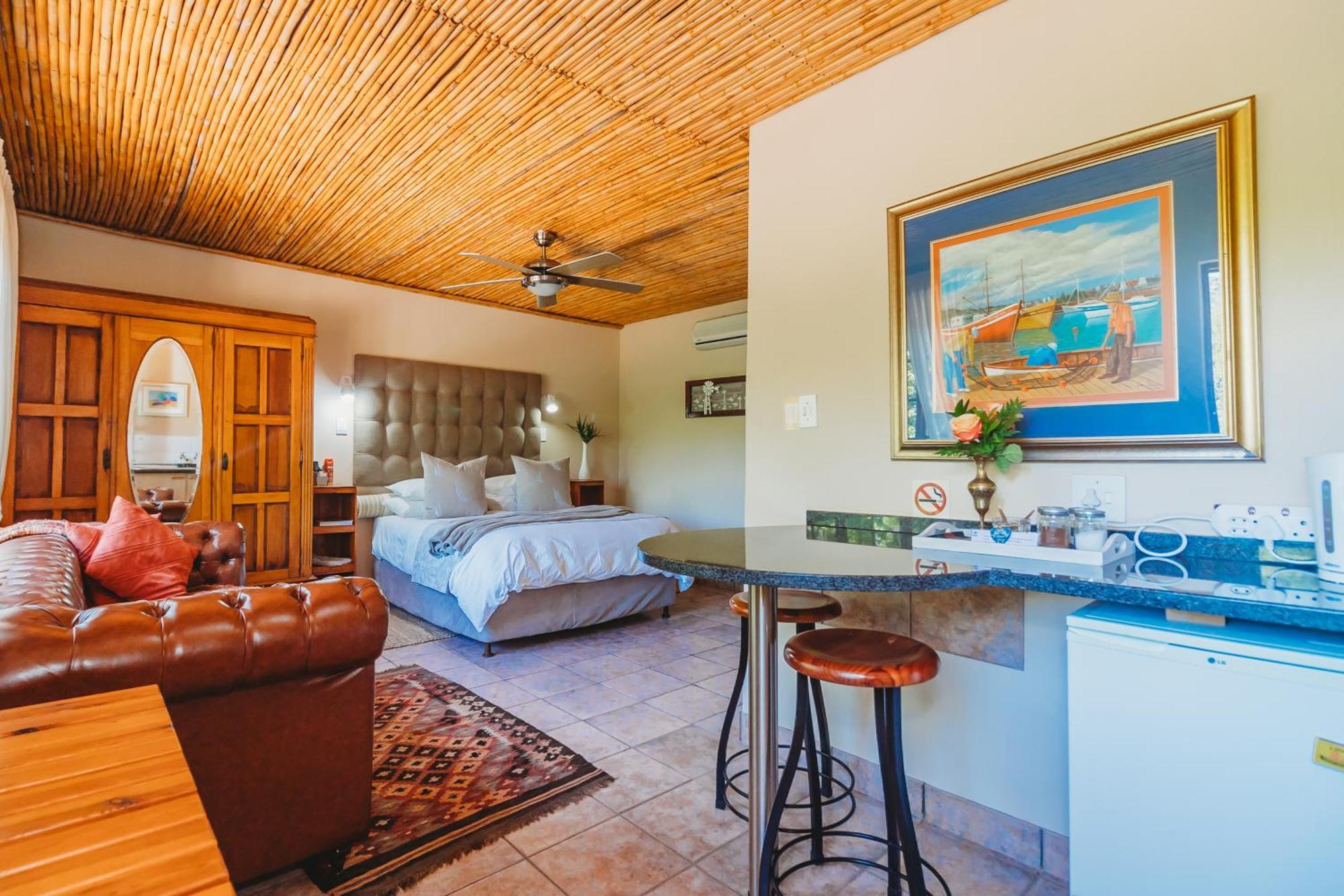 De Poort Country Lodge Oudtshoorn Habitación foto