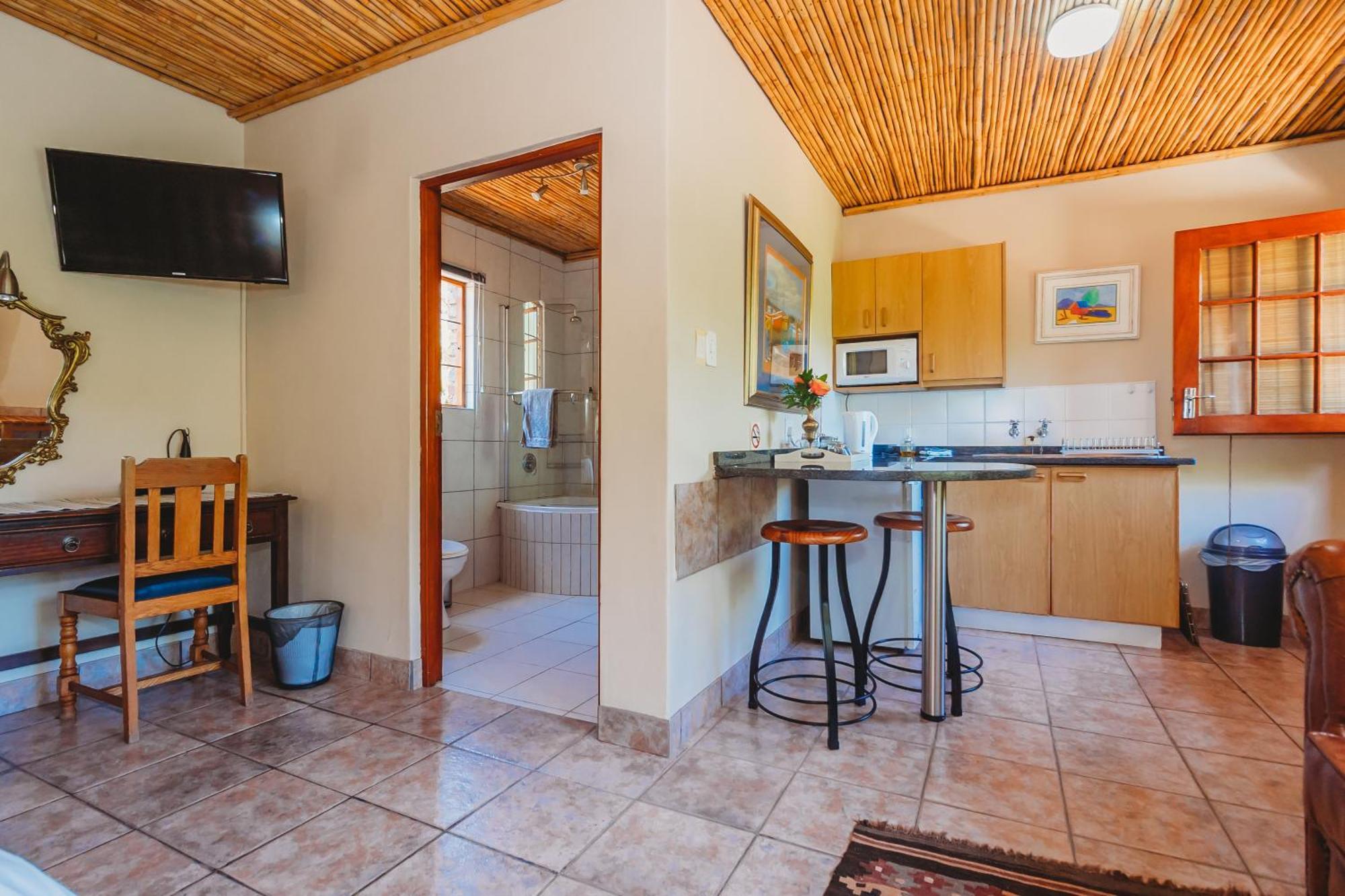 De Poort Country Lodge Oudtshoorn Habitación foto
